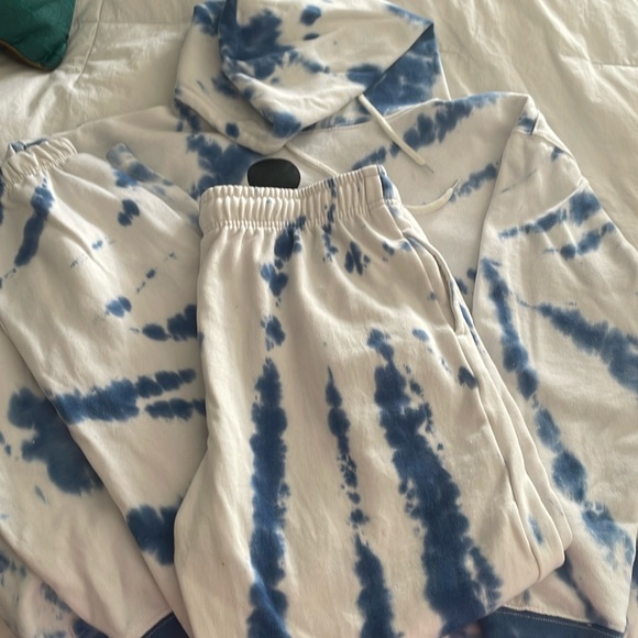 Disney Tye Die Jogger Set - Picture 2 of 4